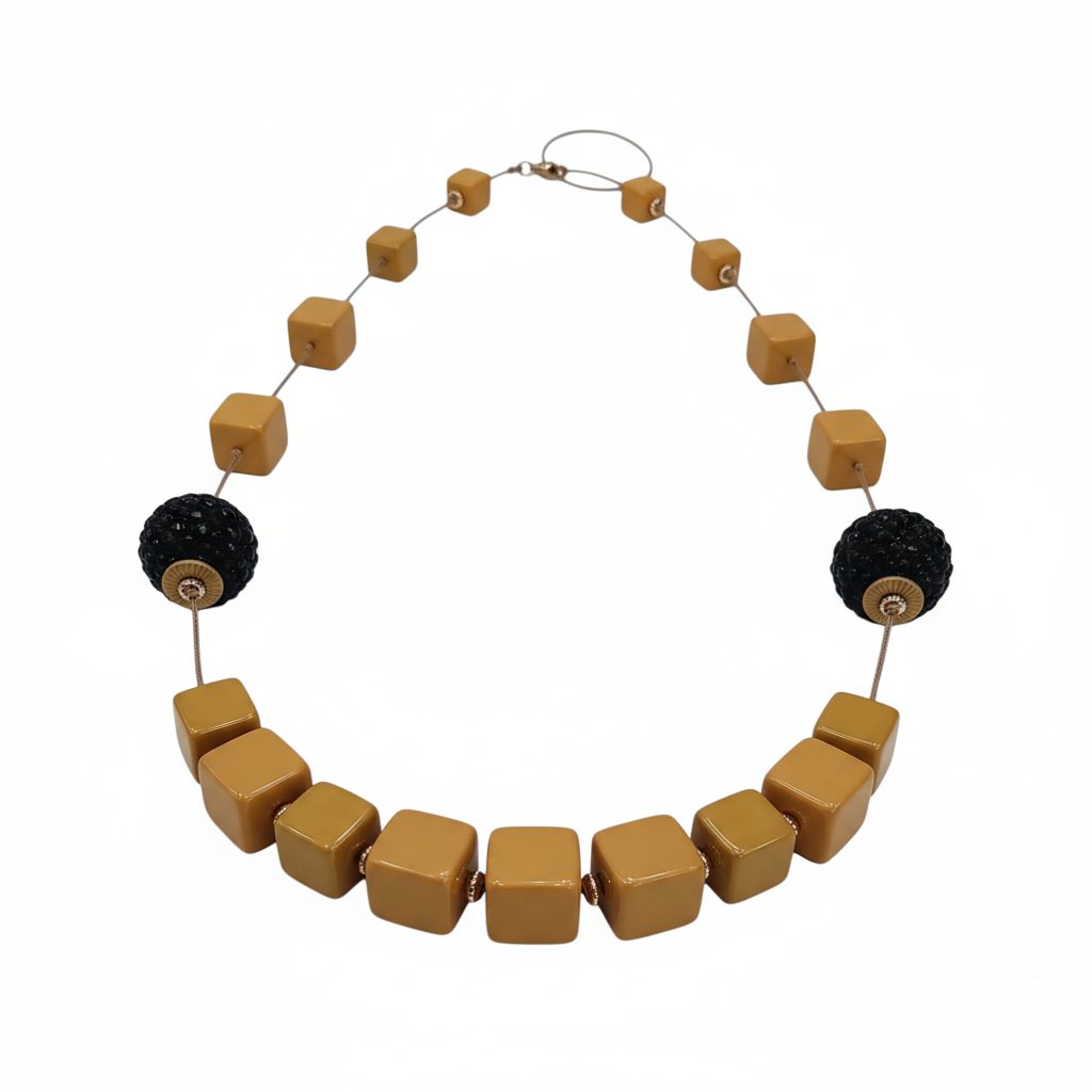 Collar Camila