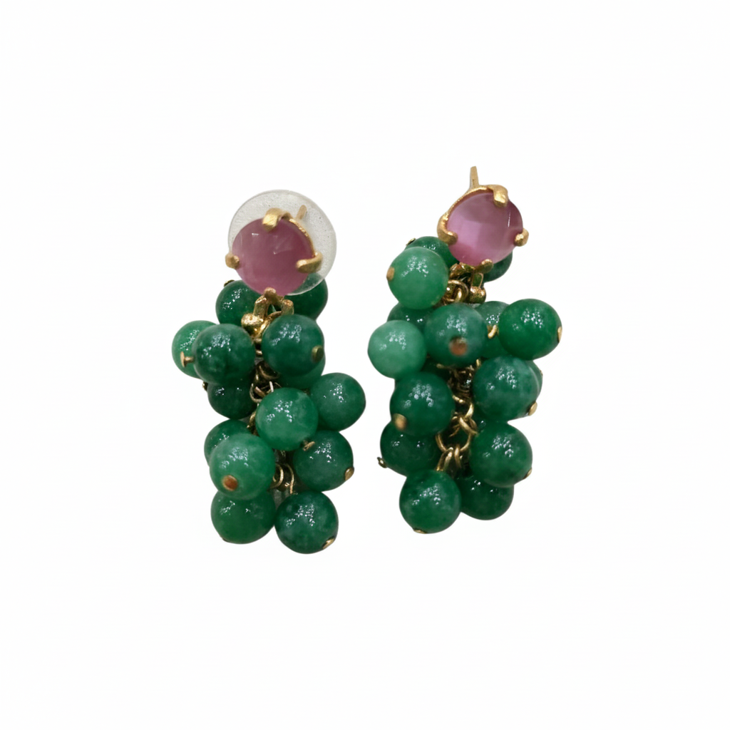 Vista lateral pendientes Laia cuarzo rosa y jade verde